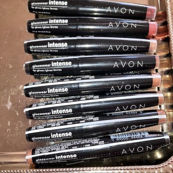 8 SEALED AVON INTENSE LIP GLOSSES BROWN SUGAR CHERRY LIQUEUR SWEET MAPLE CRIMSON - Picture 1 of 5